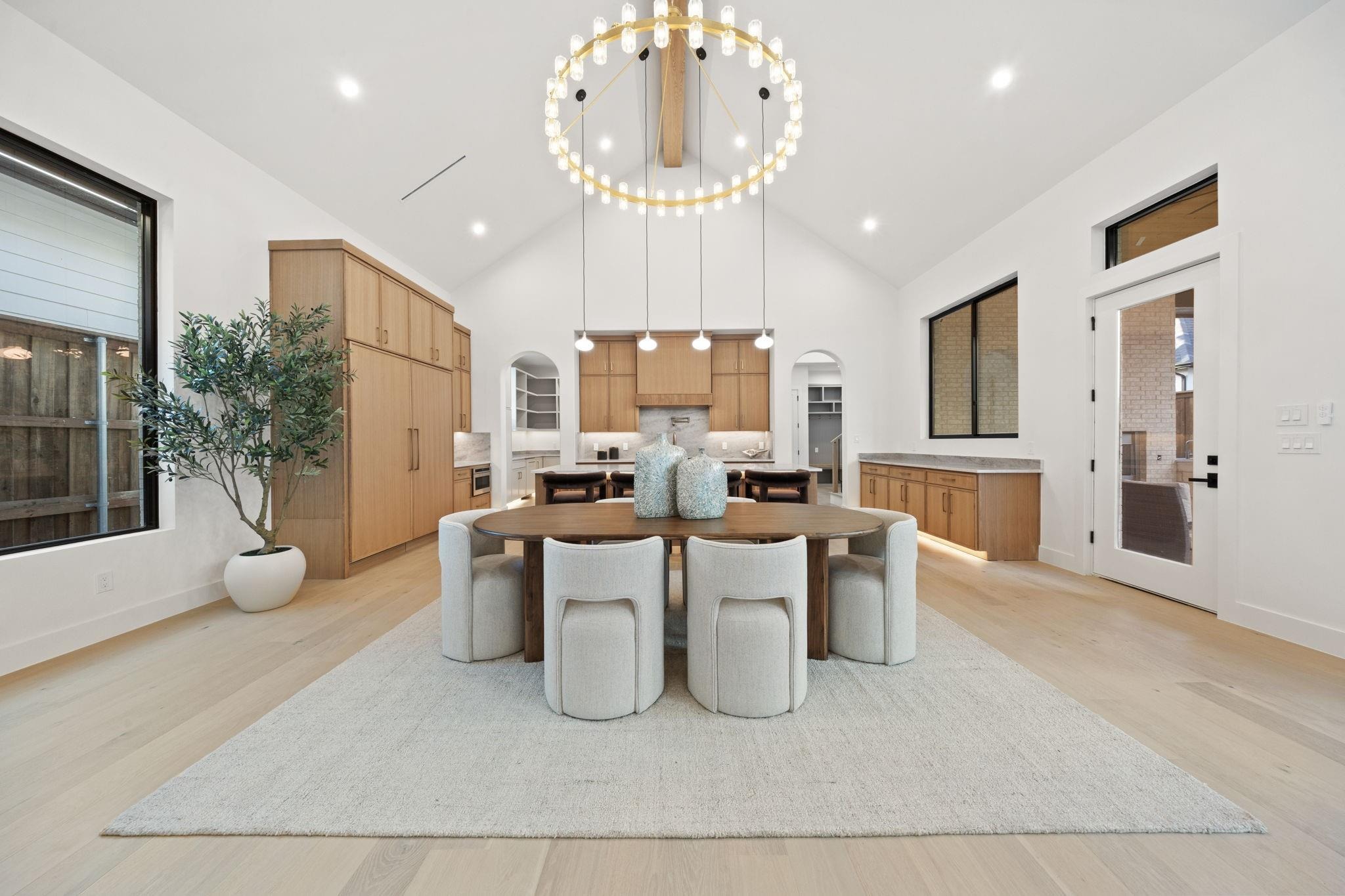 Trammel Dr, Dallas, TX 75214