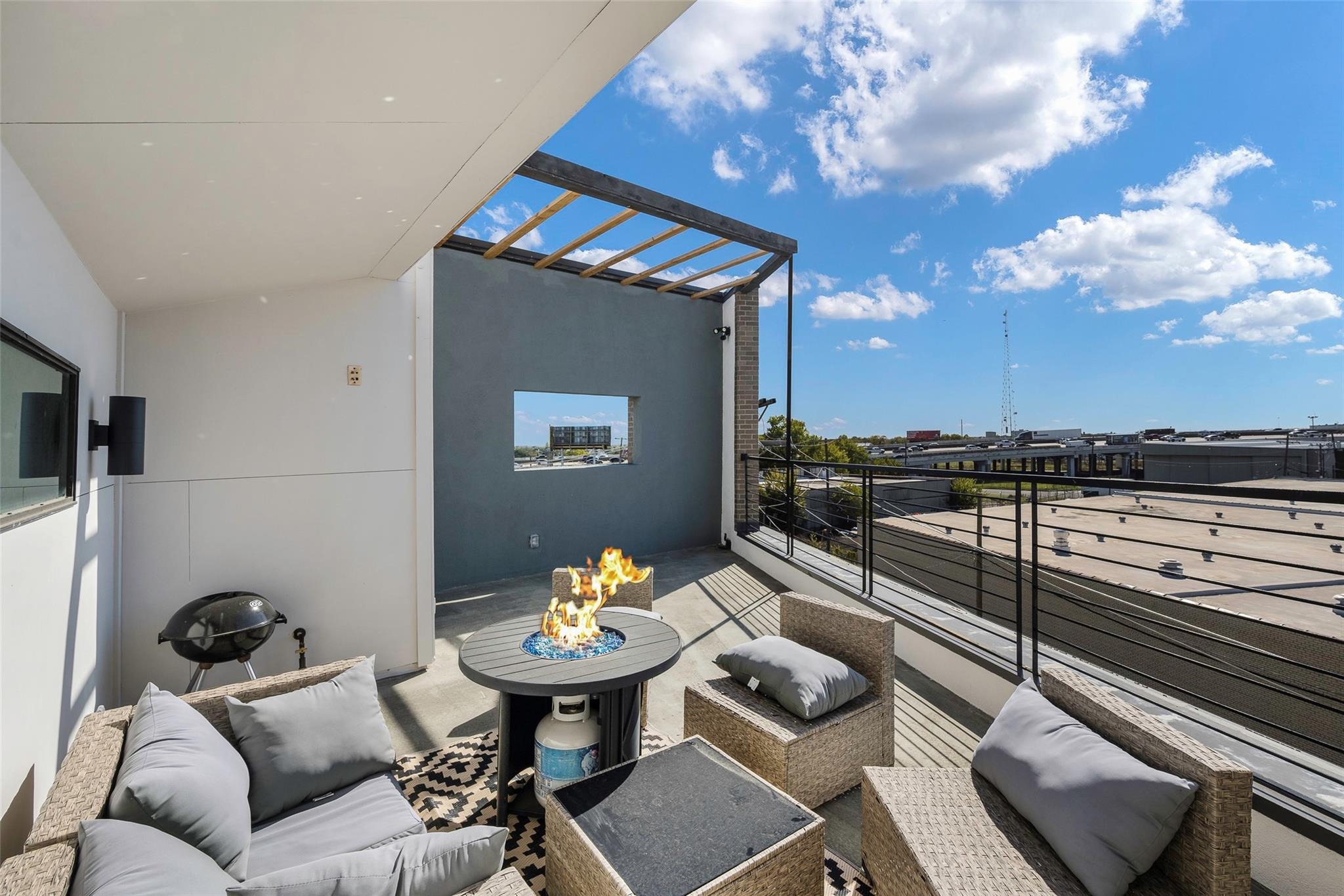 1st Ave, Dallas, TX 75226 #1