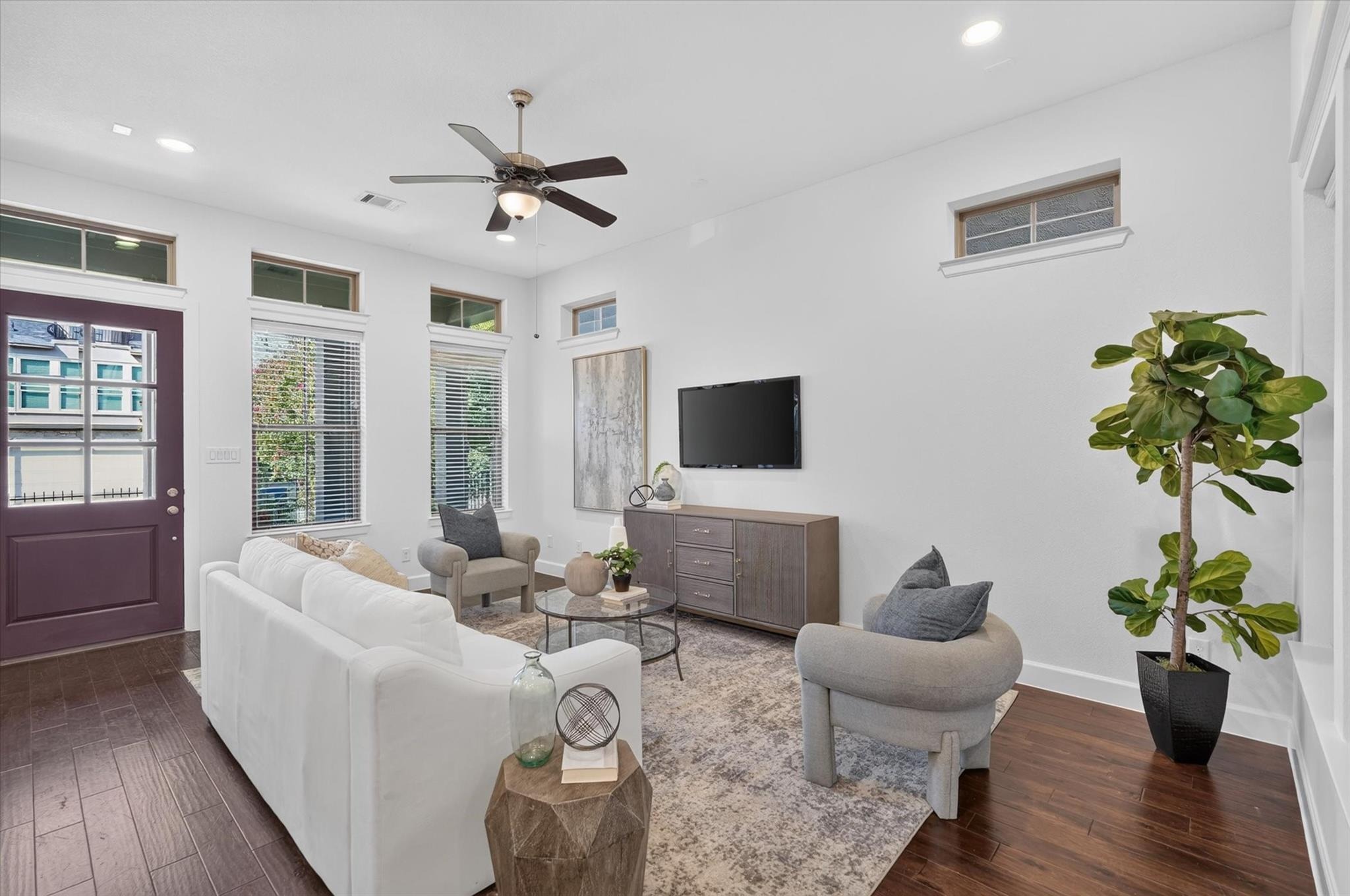 Ashby Grove St, Dallas, TX 75209