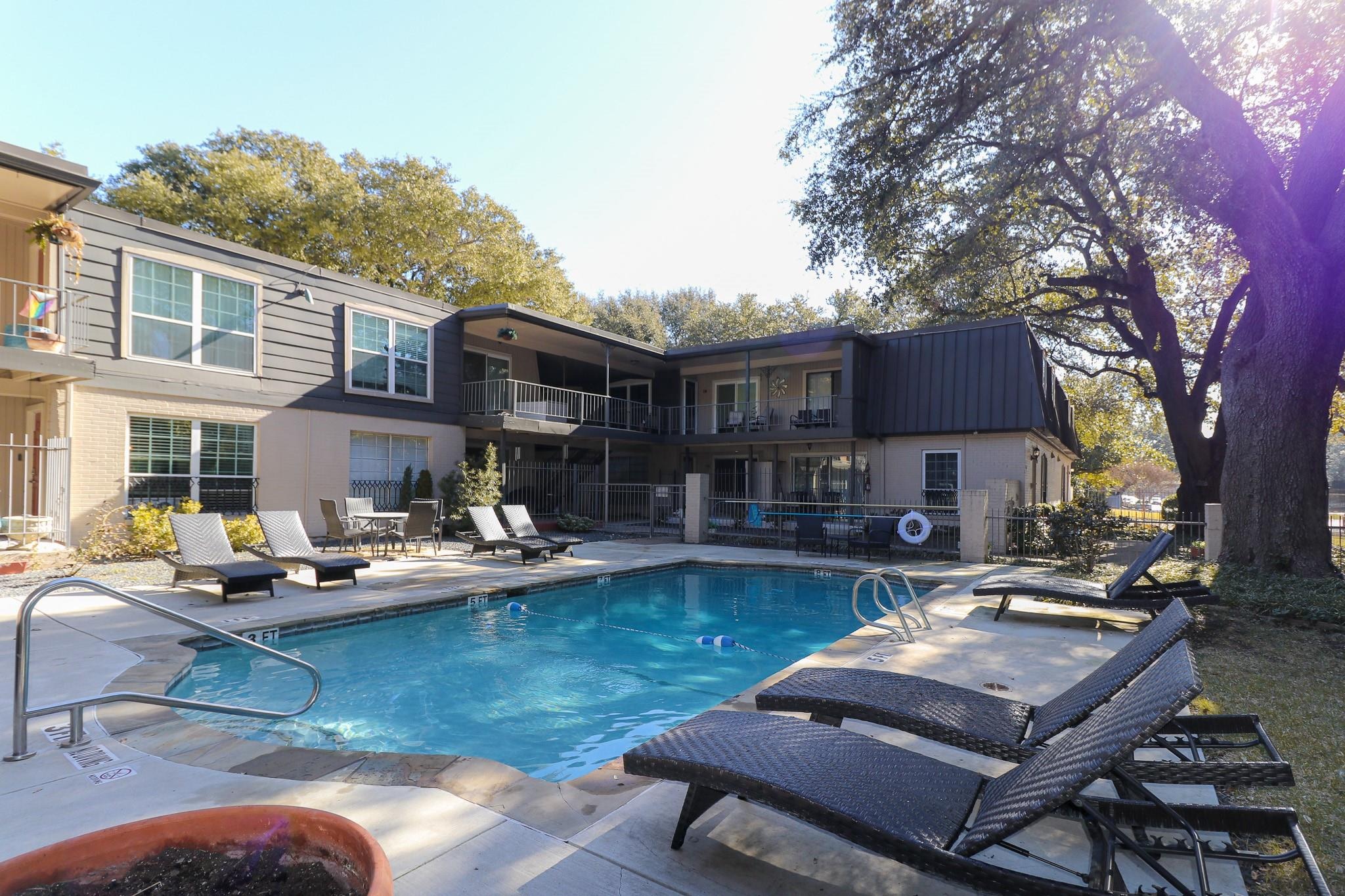 Fleetwood Oaks Ave, Dallas, TX 75235 #1