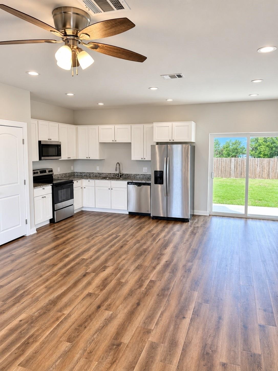 Skylane Ave, Corsicana, TX 75110 #1