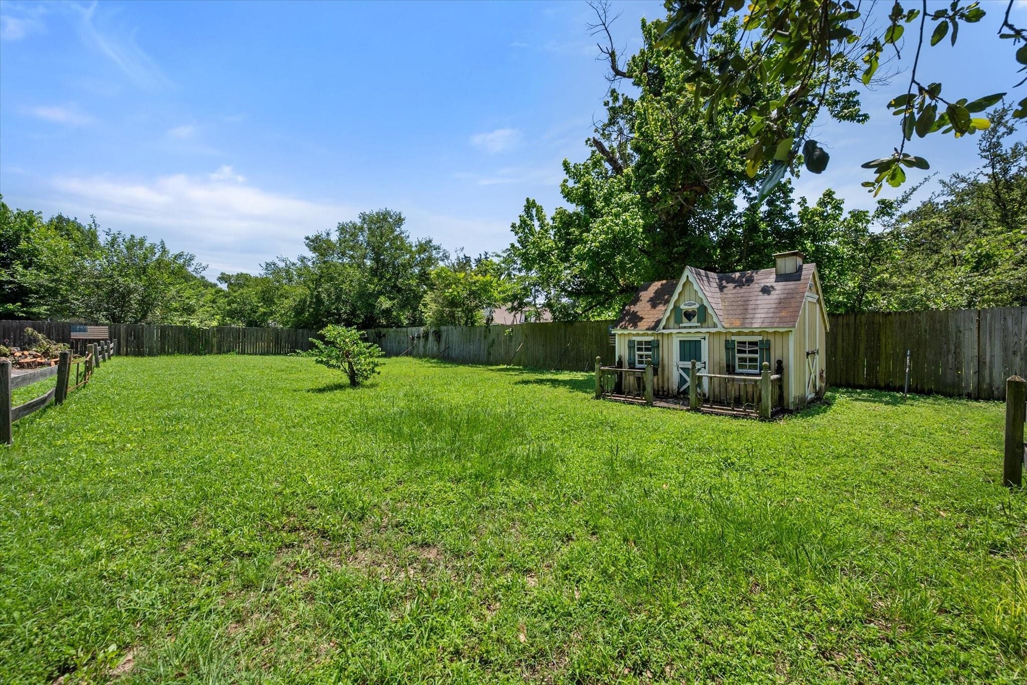 Woodland Ave, Corsicana, TX 75110