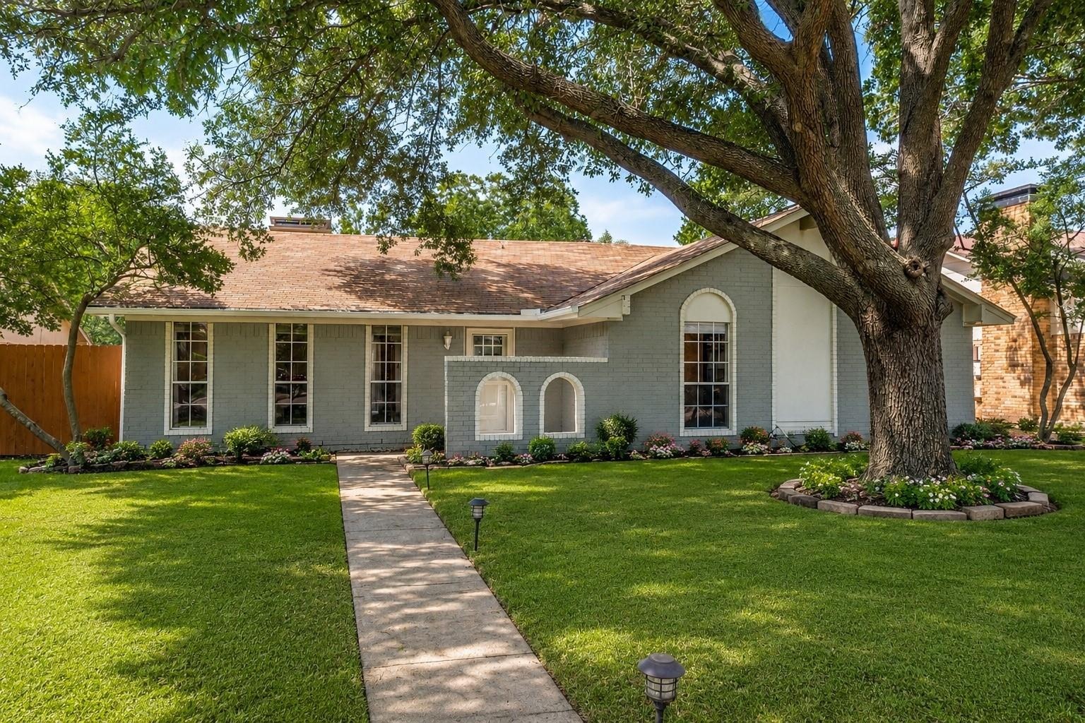 Trowbridge St, Garland, TX 75044