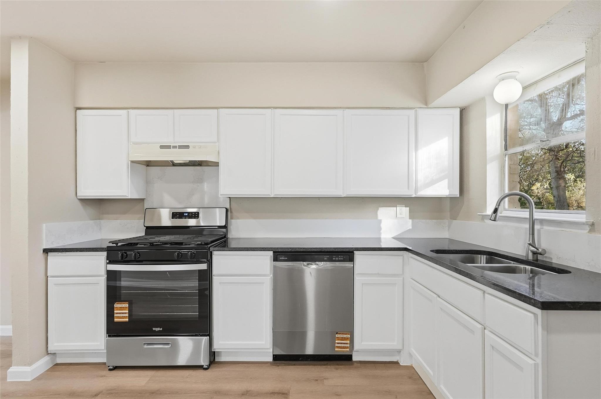 Richard Dr, Garland, TX 75040