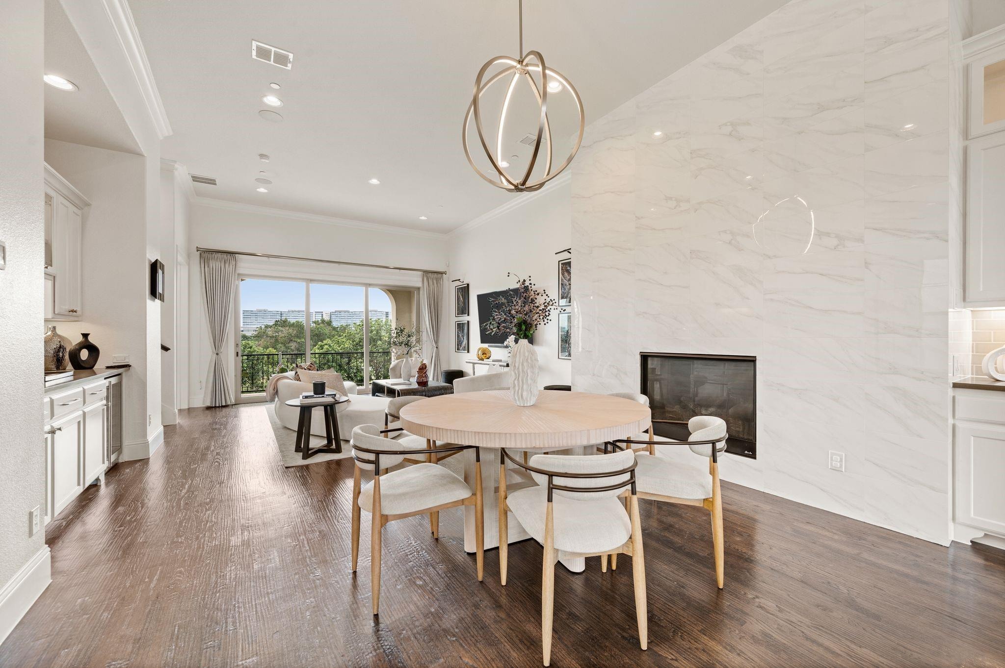 Cloudcroft Ln, Irving, TX 75038