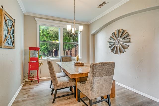 Lakehill Ct, Lake Dallas, TX 75065