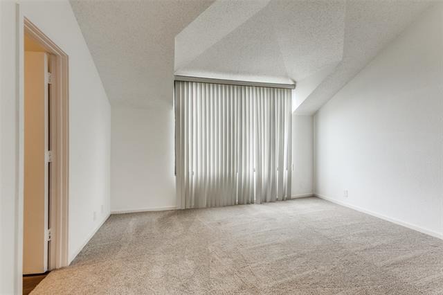 Lindenshire Ln, Dallas, TX 75230