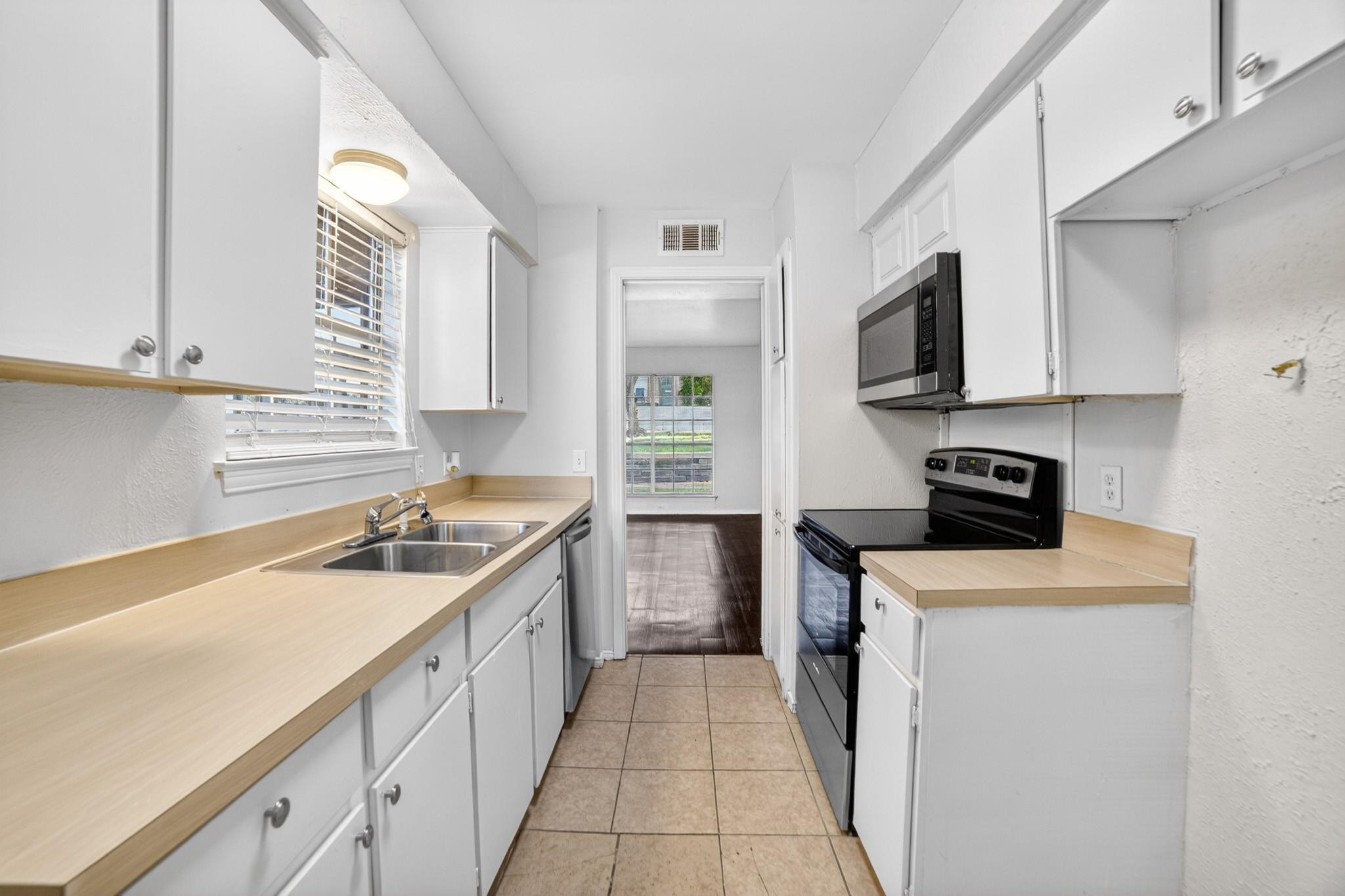 Marina Dr, Garland, TX 75043 #1