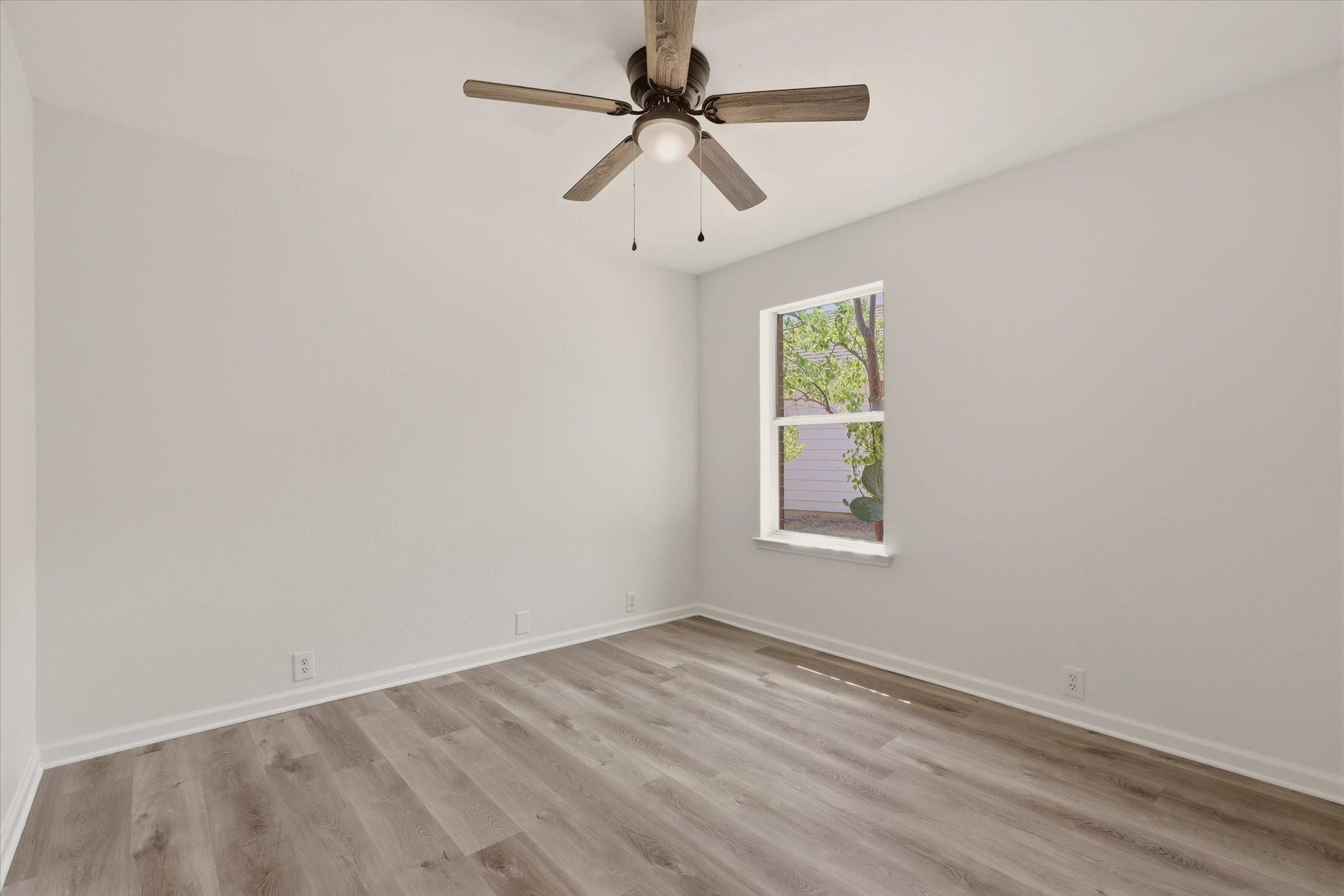 Winston Dr, Lewisville, TX 75077
