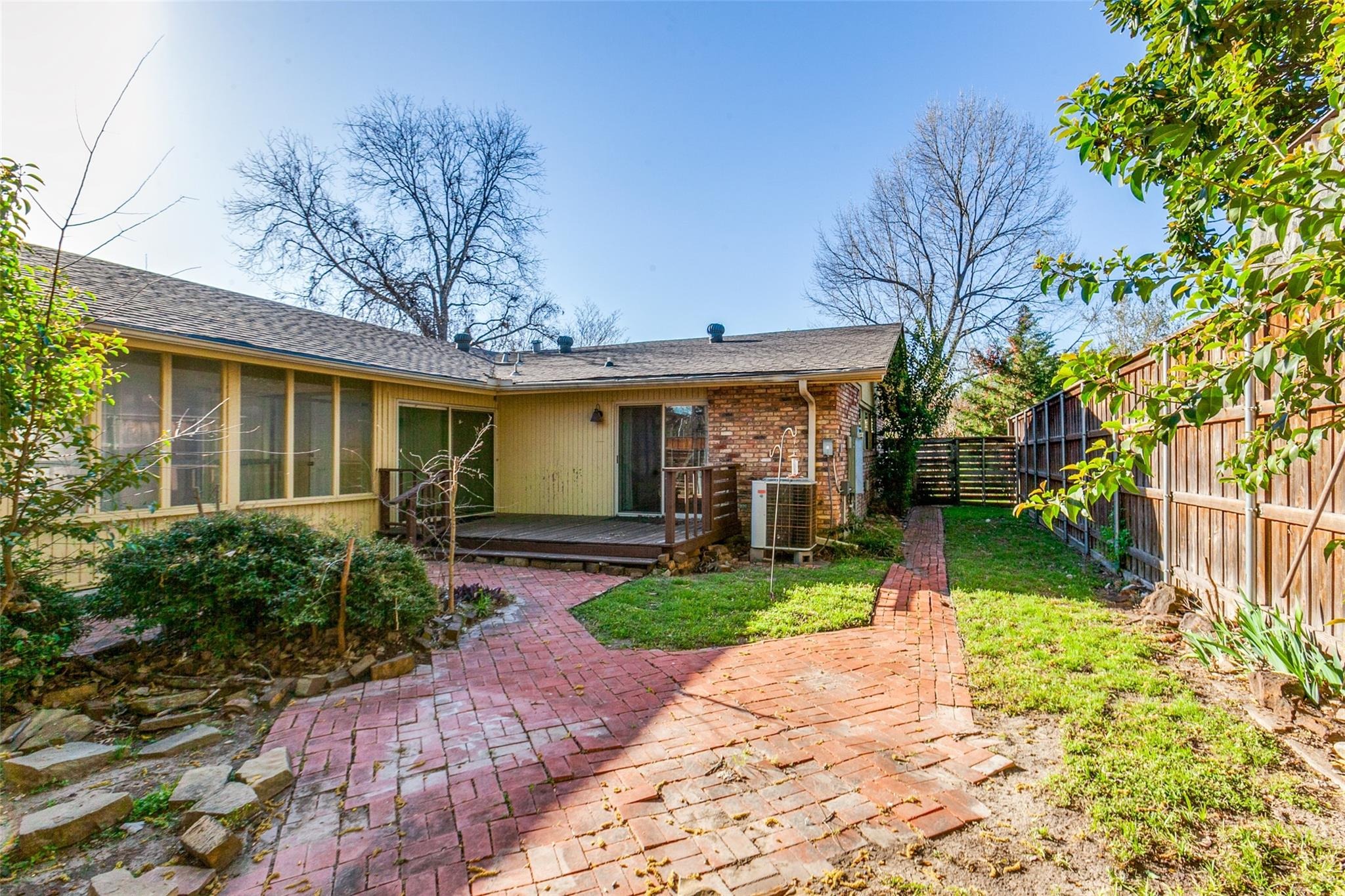 Shoreview Rd, Dallas, TX 75238 #1