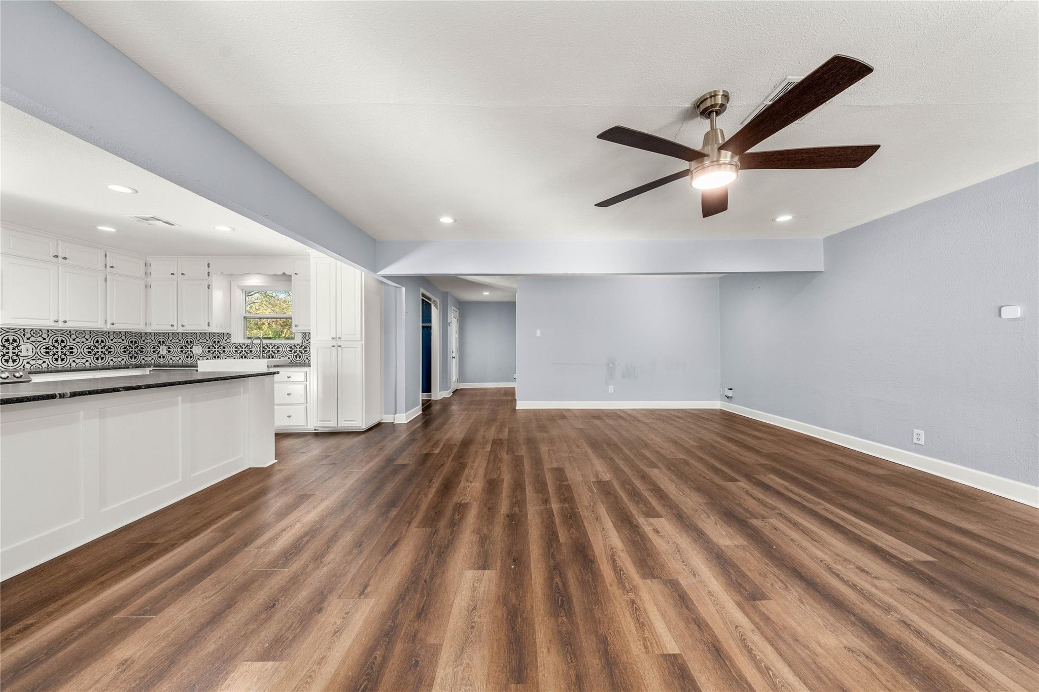 Austin Ave, Waco, TX 76710 #1