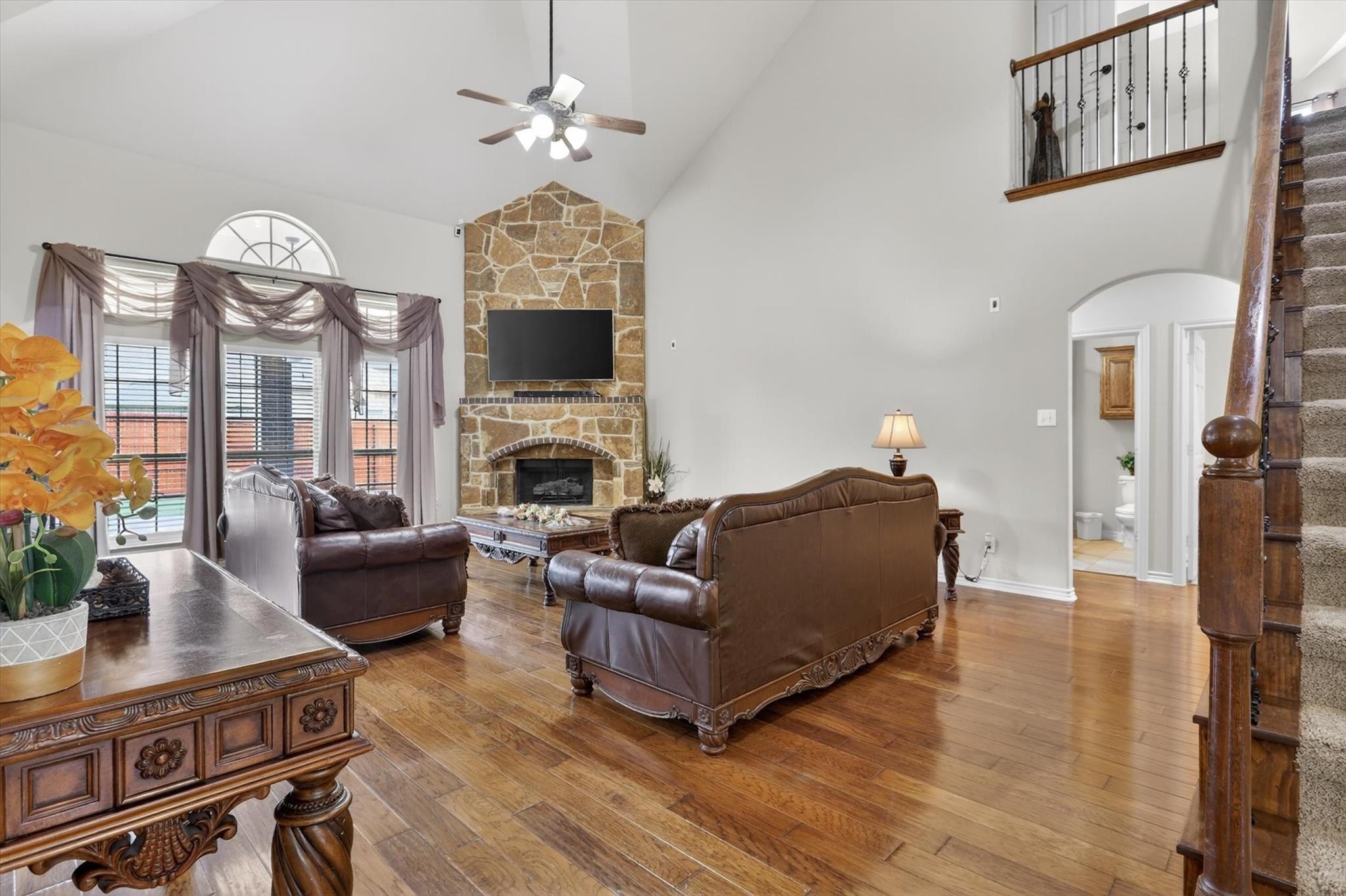 Pine Flat Ct, Fort Worth, TX 76179