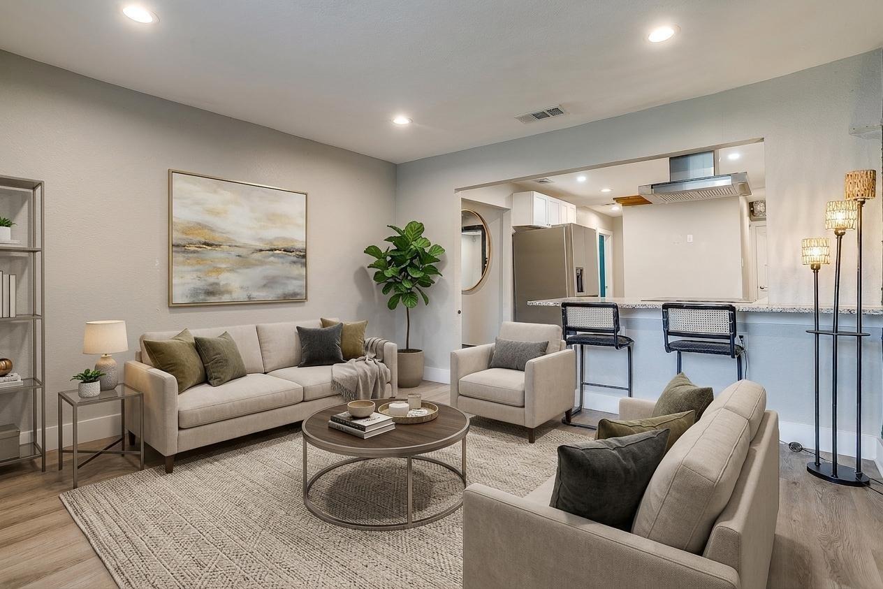 Fletcher Ave, Fort Worth, TX 76107