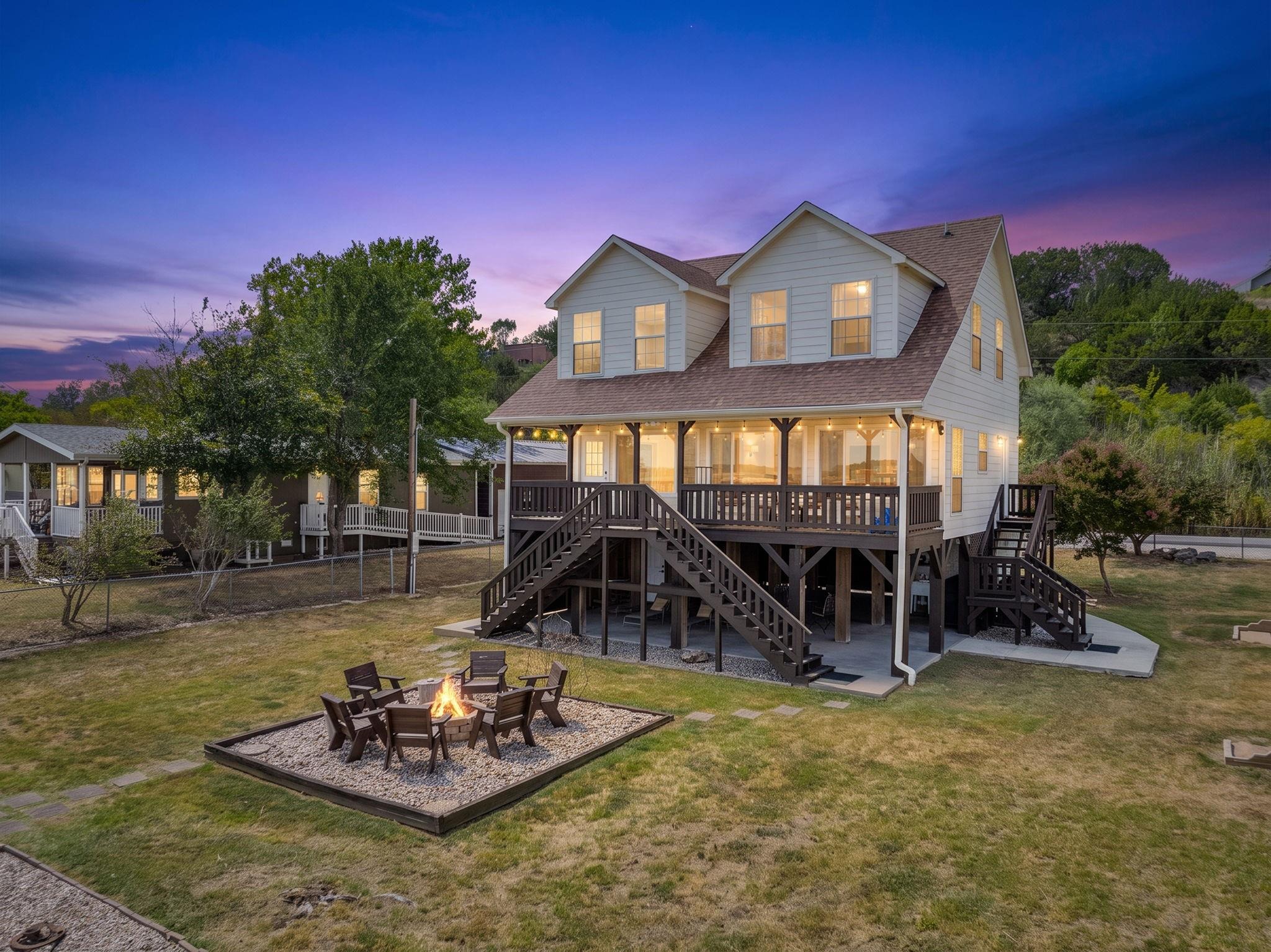 Parkside Ct, Granbury, TX 76048 #1
