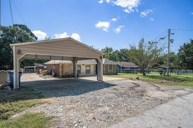 Richardson St, Grand Saline, TX 75140