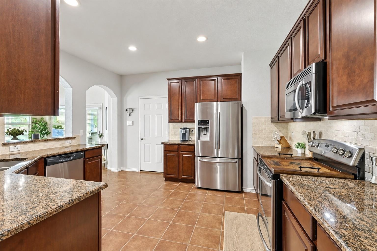 Sea Pines Dr, Savannah, TX 76227 #1
