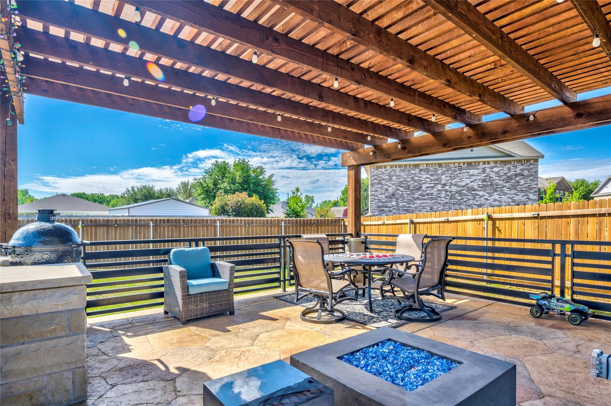 Chestnut Oak Dr, Dallas, TX 75253 #1