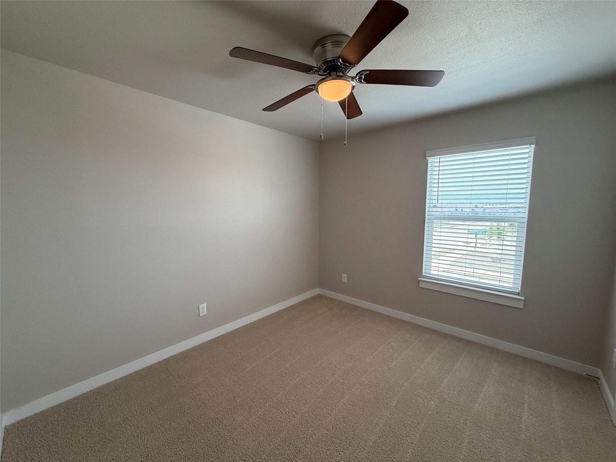 Battery Park Dr, Alvarado, TX 76009