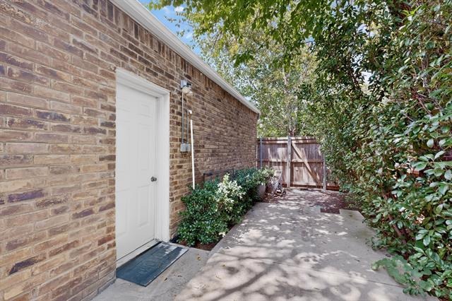 Westforest Dr, Dallas, TX 75229