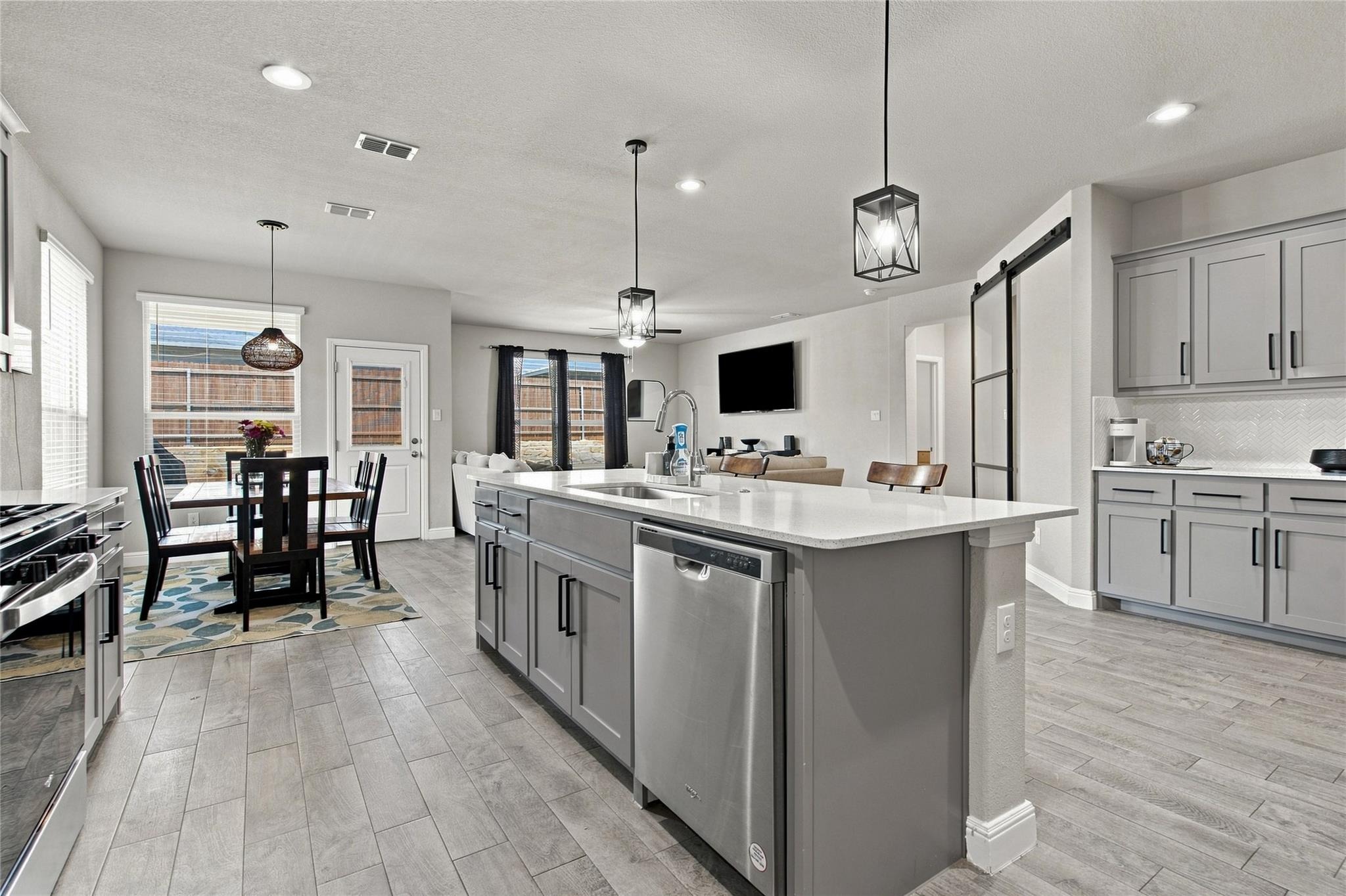 Blackhorse Trl, Justin, TX 76247 #1
