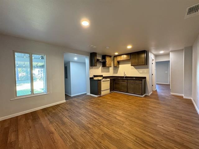 Peach St, Ore City, TX 75683