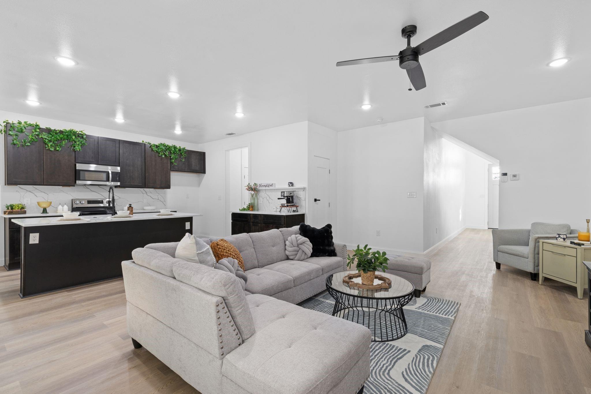 Valentine St, Dallas, TX 75215 #1