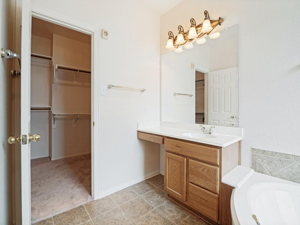 Sea View Dr, Garland, TX 75043