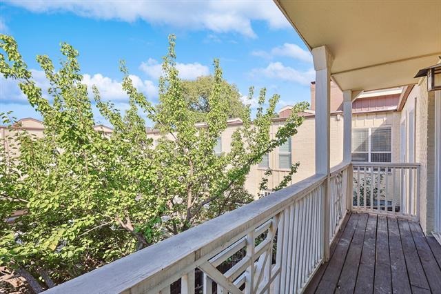 Sandhurst Ln, Dallas, TX 75206 #1