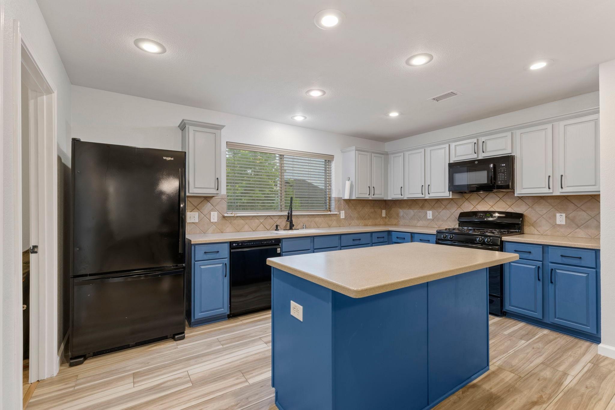 Highland Oaks Dr, Wylie, TX 75098 #1