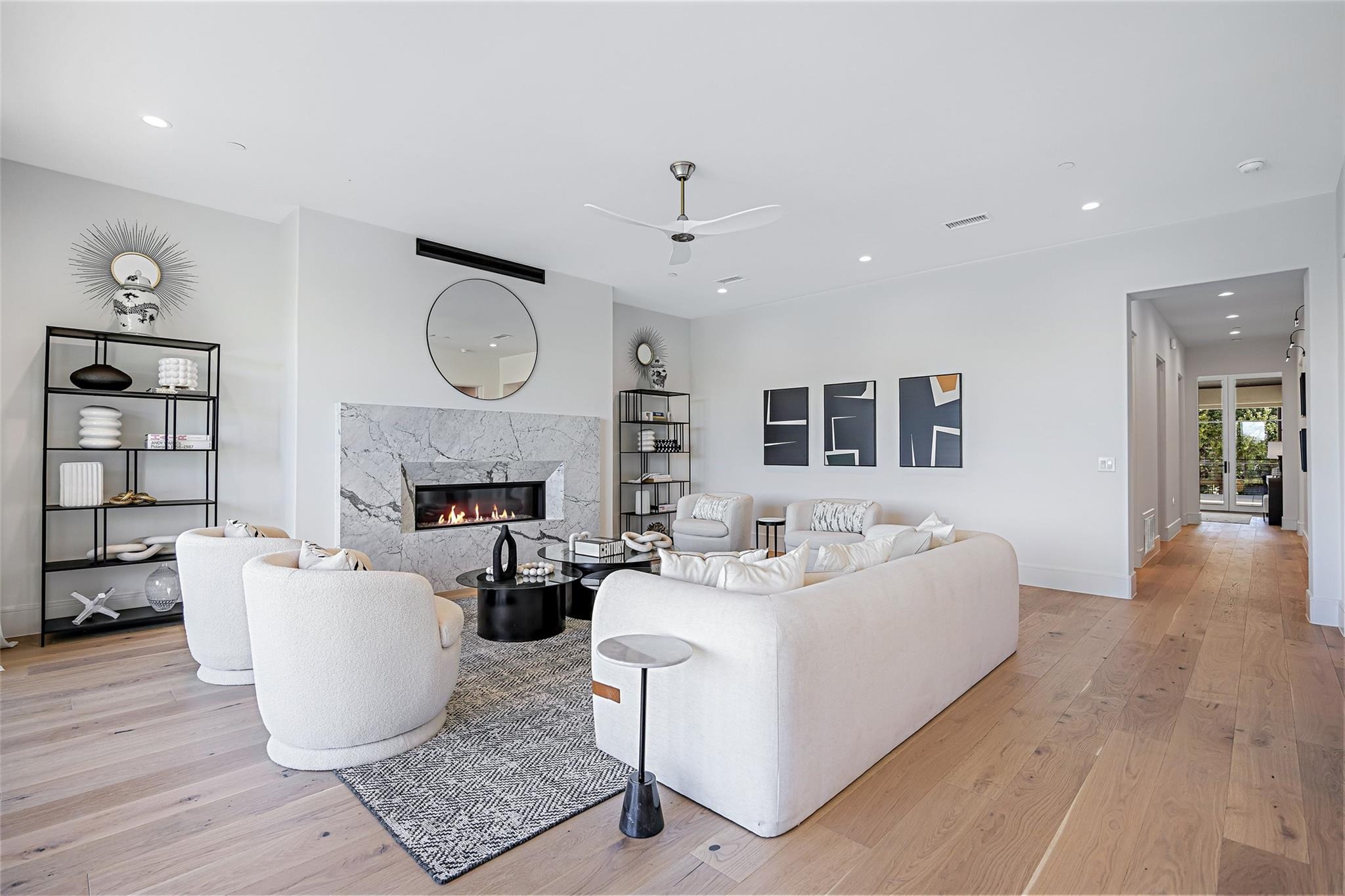 O Connor Ridge Blvd, Irving, TX 75038