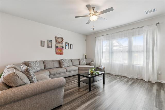 Janette Ct, Royse City, TX 75189