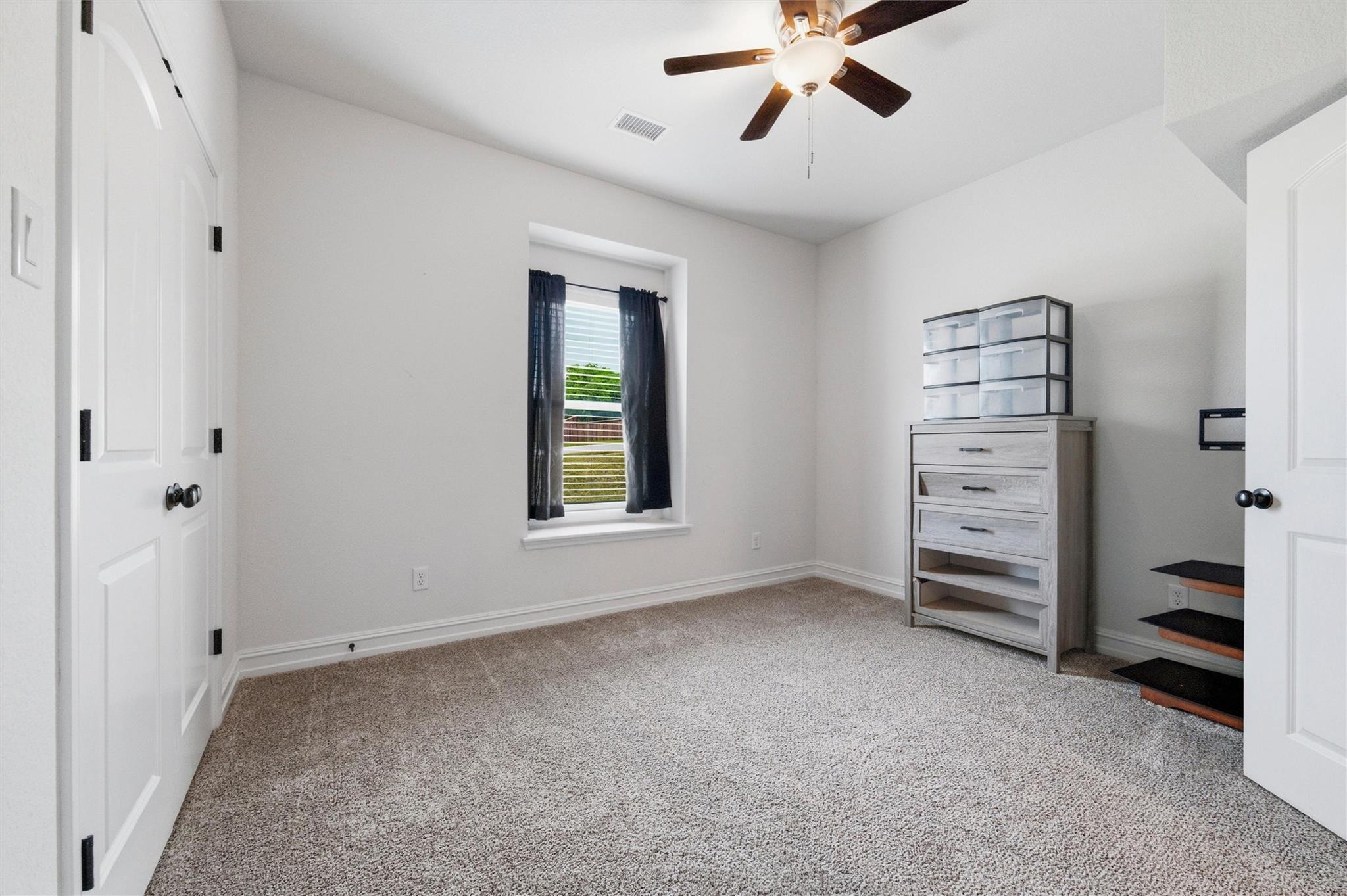 Bunker Hill Dr, Burleson, TX 76028