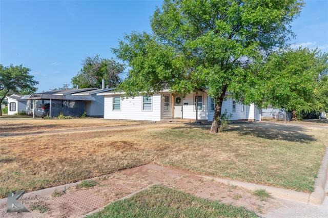 Bowie Dr, Abilene, TX 79605