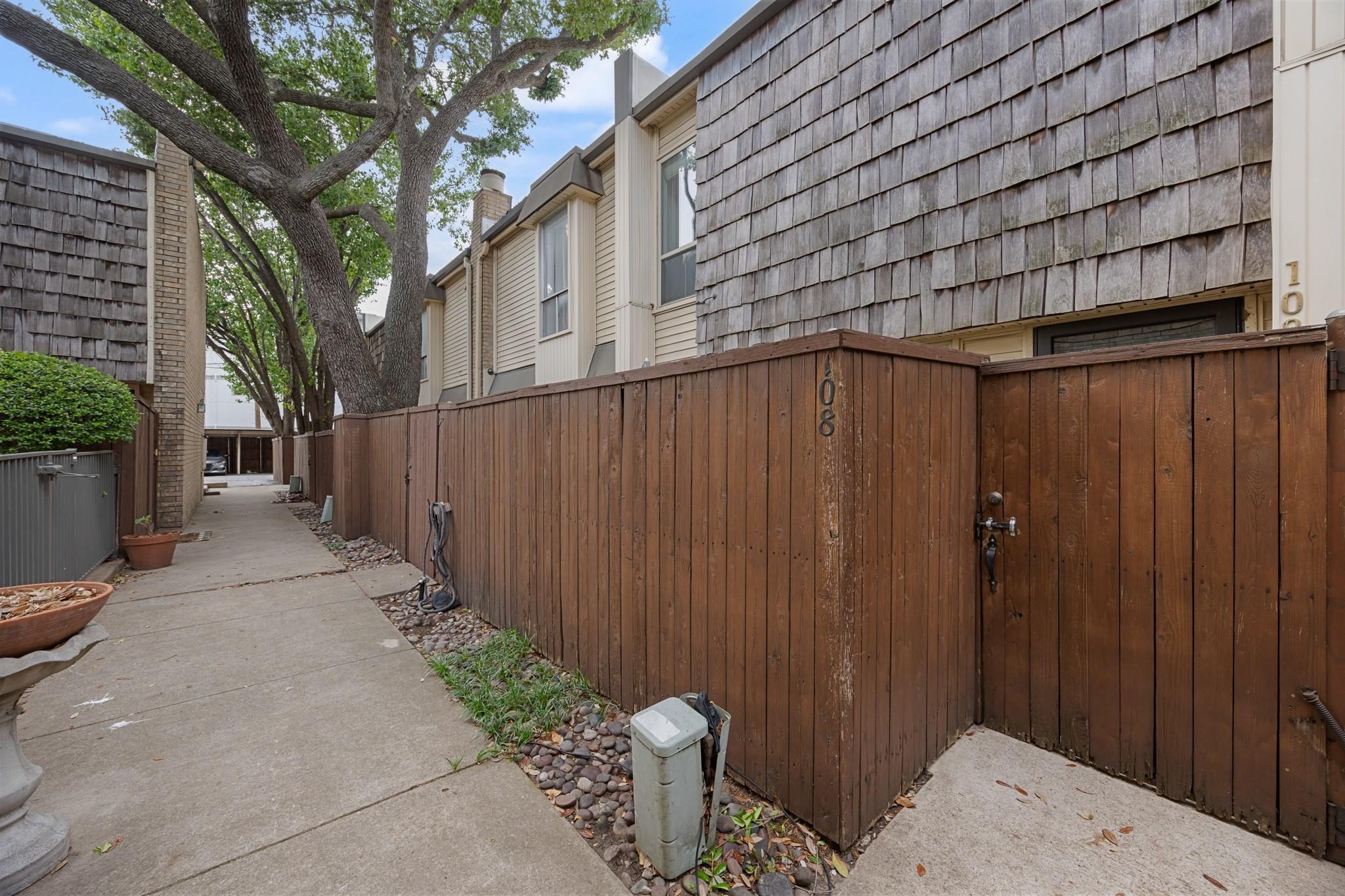Douglas Ave, Dallas, TX 75219 #1