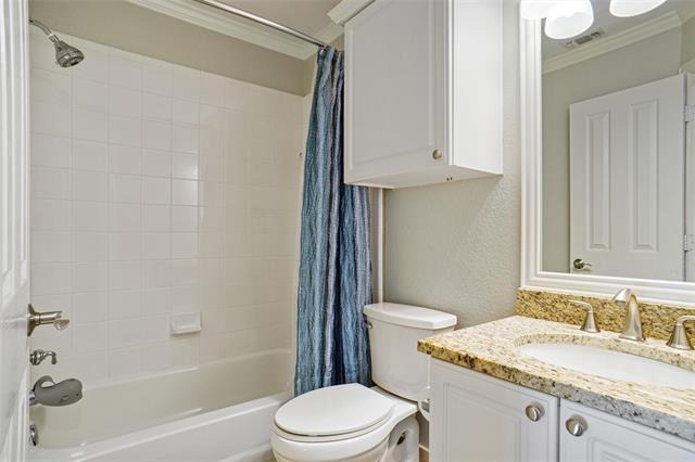 Midland Creek Dr, Southlake, TX 76092