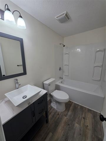 Oak Creek Cir, Dallas, TX 75227 #1