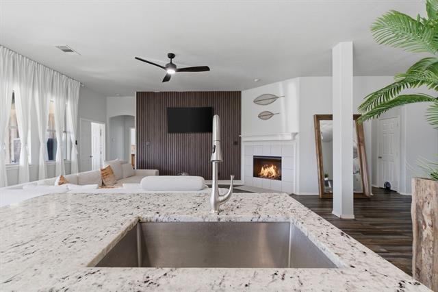 Fox Hill Dr, Fort Worth, TX 76131