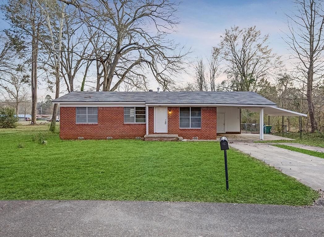 Hollywood St, Texarkana, TX 75501 #1