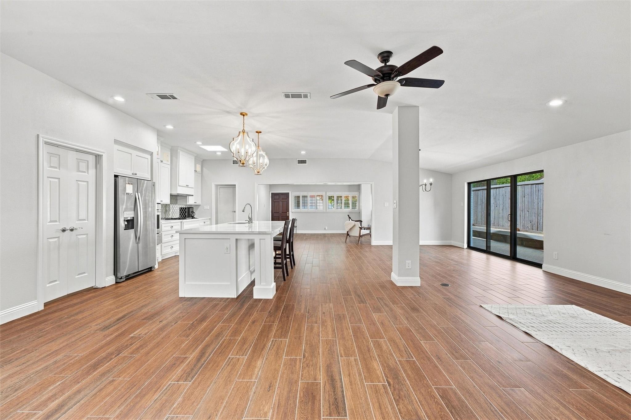 Westview Ave, Fort Worth, TX 76107