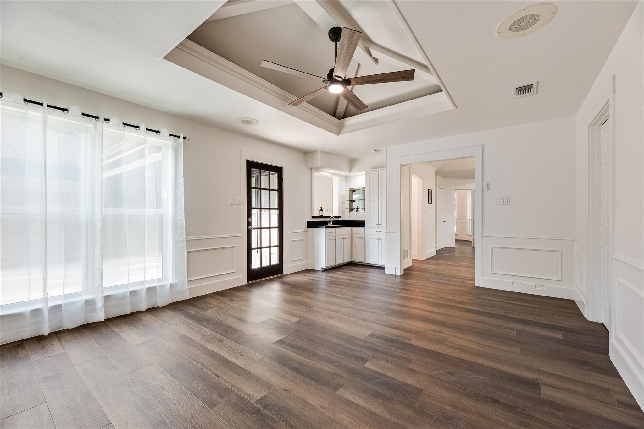 Chelsea Way, Garland, TX 75044