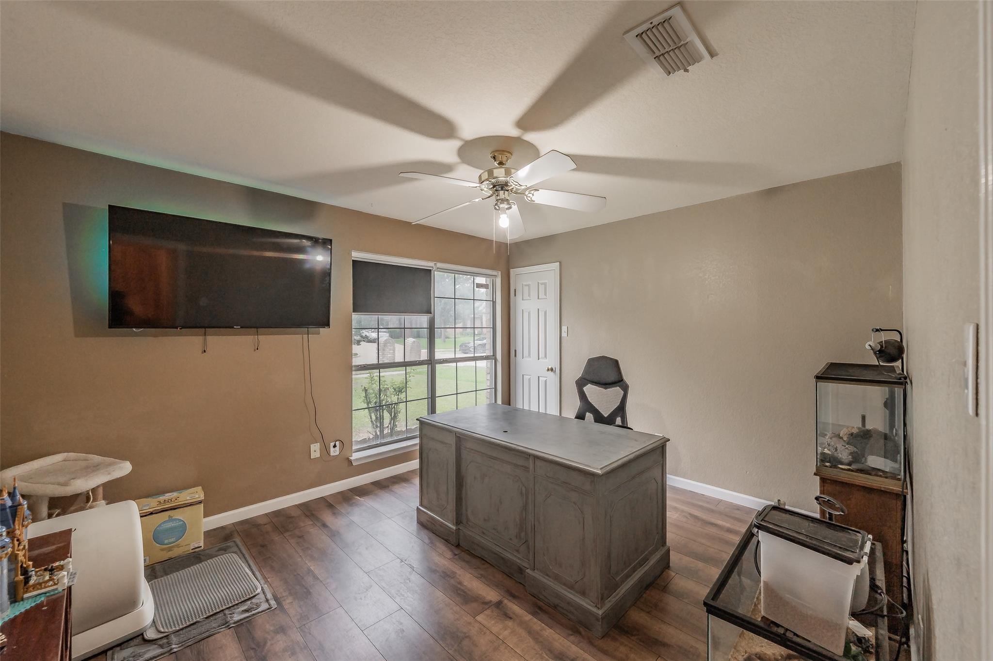 Roberts Dr, Saginaw, TX 76179