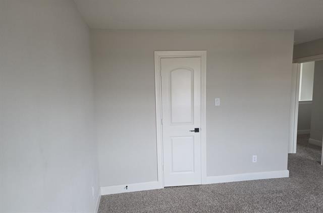 Sleepy Owl Ln, Fort Worth, TX 76108