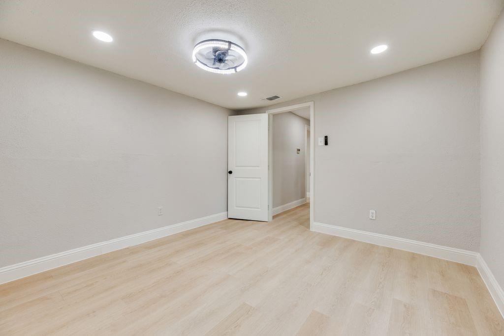 Bertrand Ave, Dallas, TX 75210