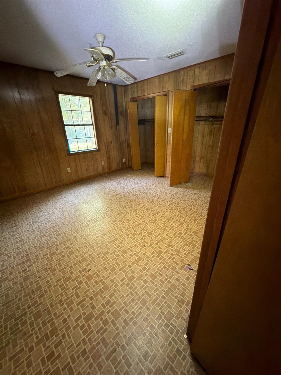 Circle Dr, Springhill, LA 71075