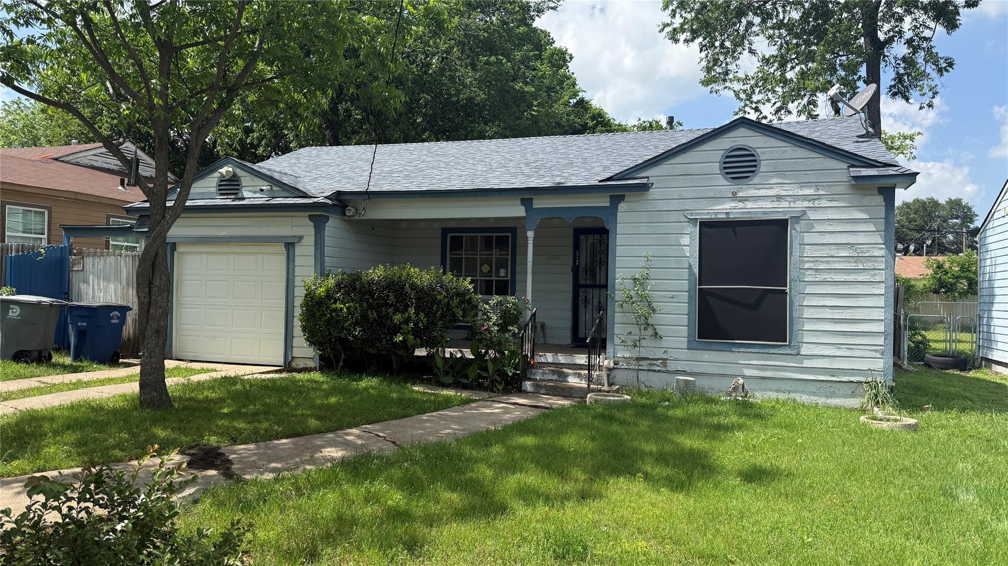 Kathleen Ave, Dallas, TX 75216