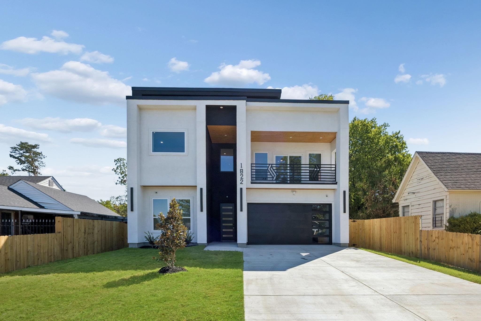 Marsalis Ave, Dallas, TX 75216