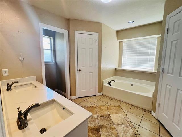Azalea Dr, Forney, TX 75126 #1