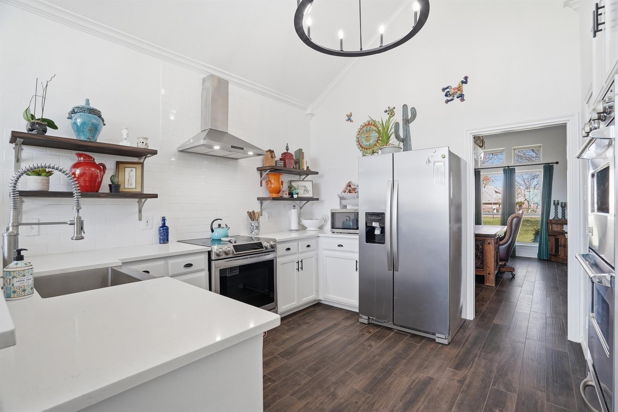 Meadow Crest Rd, Fort Worth, TX 76108