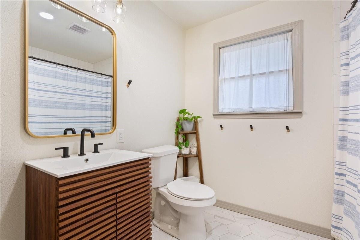 62nd St, Waco, TX 76710 #1