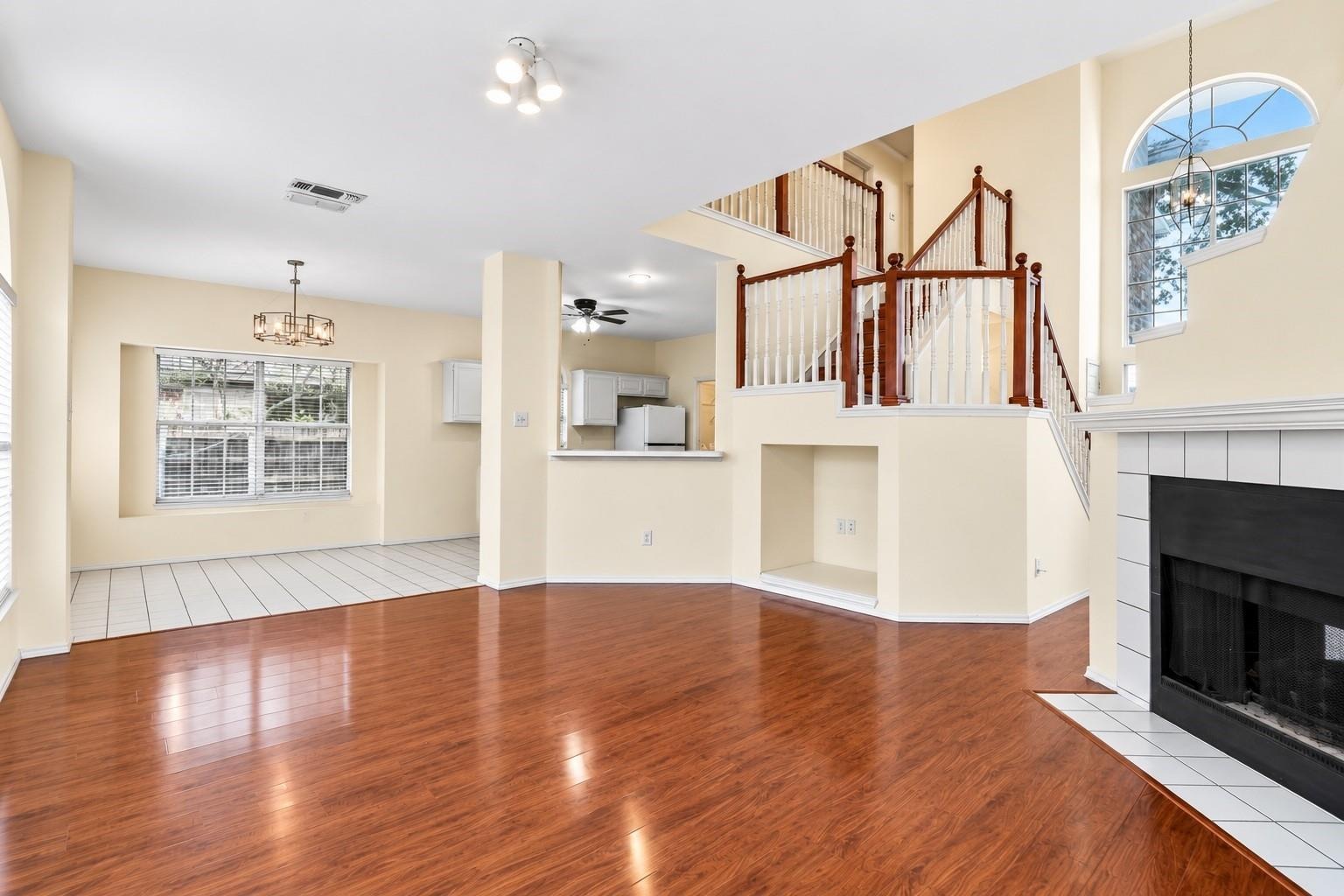 London Dr, Plano, TX 75025